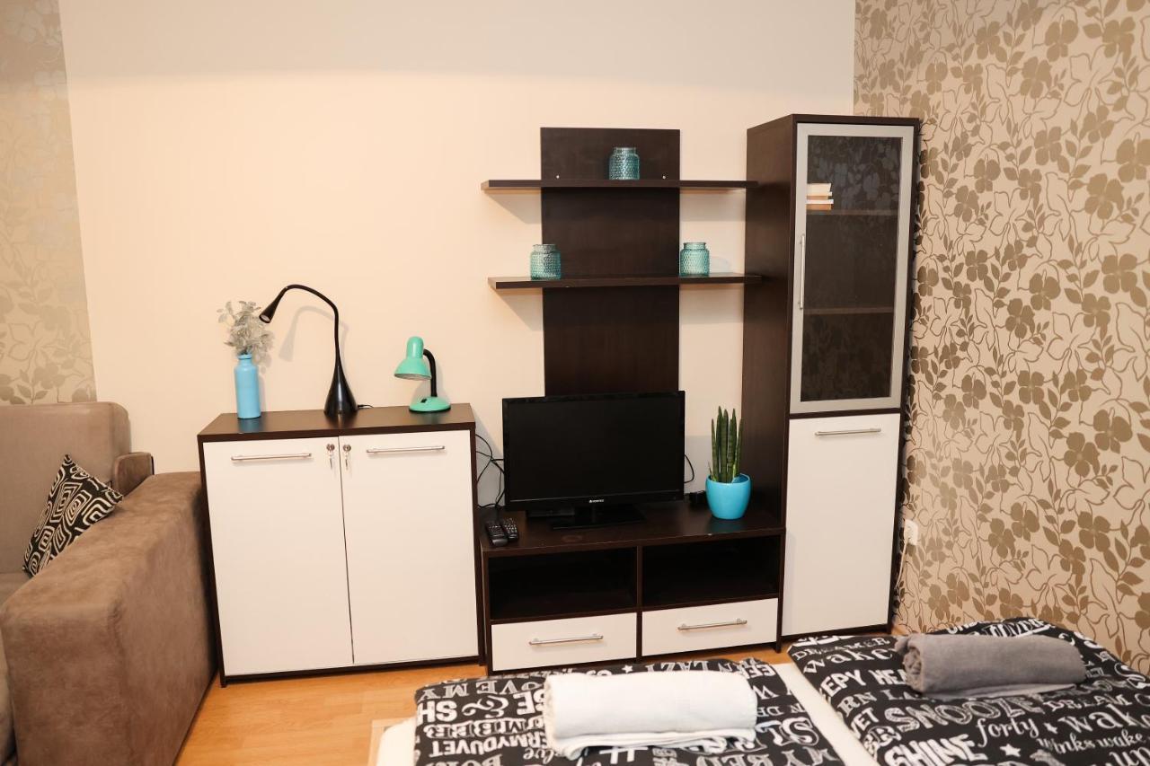 Charming & Unique Apartment In Budapest Vibrant City Center Екстер'єр фото